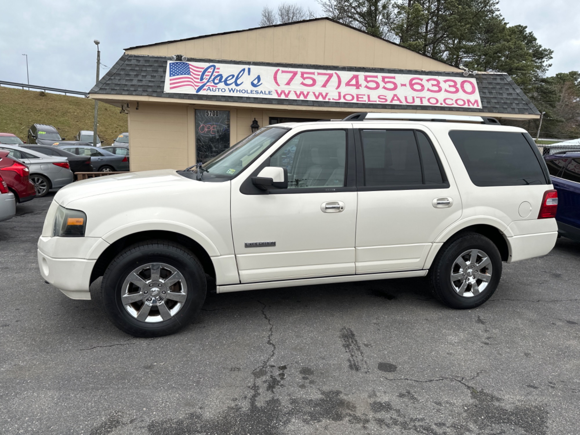 photo of 2008 Ford Expedition Limited 4WD